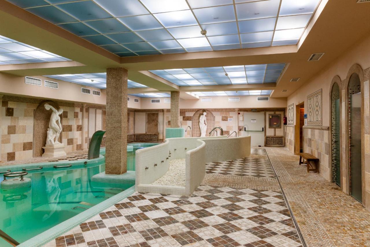 Hotel Comendador Каранке Екстериор снимка