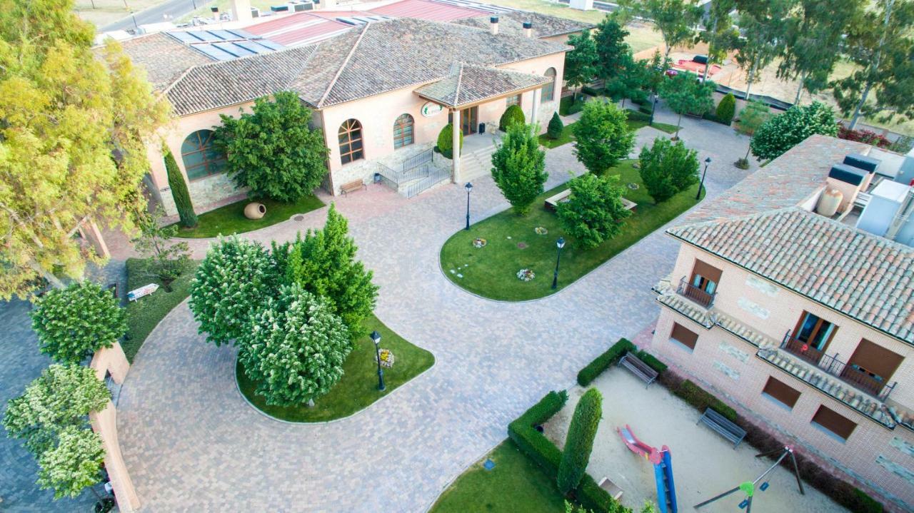 Hotel Comendador Каранке Екстериор снимка